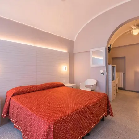 Danio Lungomare 3* Alassio