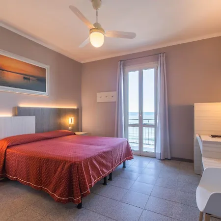 Danio Lungomare 3* Alassio