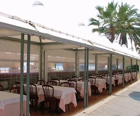 Hotel Danio Lungomare 3*