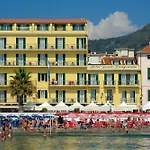 Otel Danio Lungomare 3*