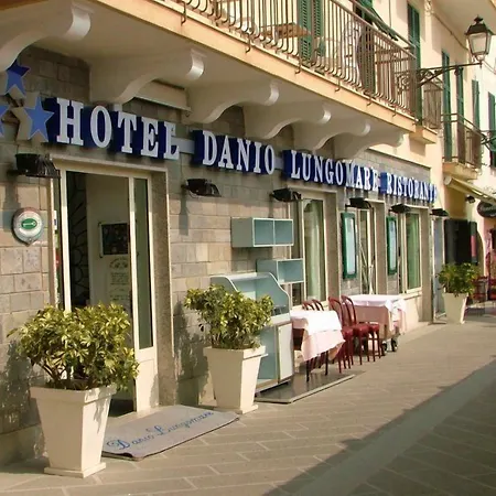 Danio Lungomare Otel Alassio