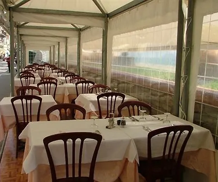 Отель Danio Lungomare 3*