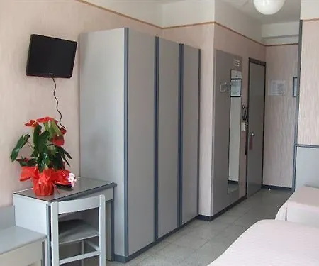 Danio Lungomare 3* Алассио