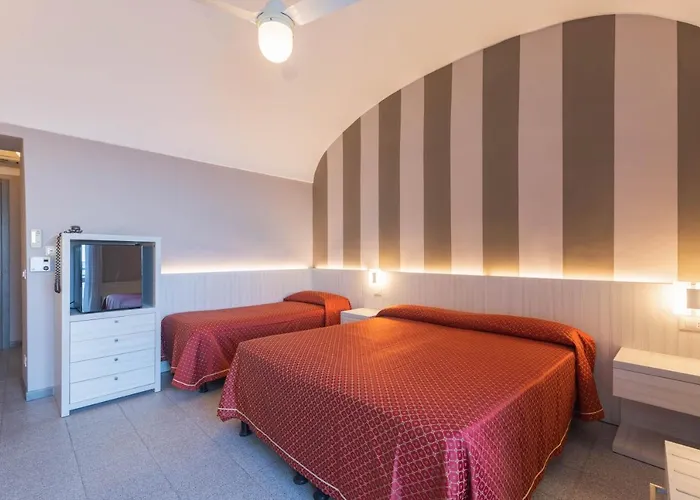 فندق Danio Lungomare