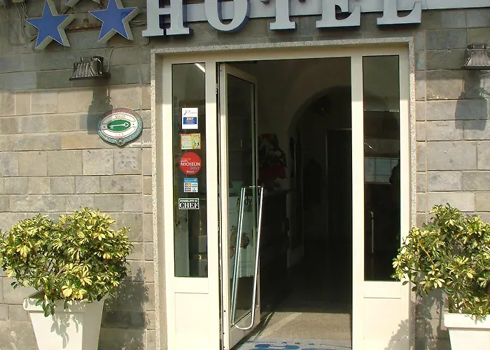 Danio Lungomare فندق ألاسيو