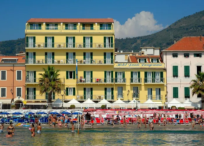 فندق Danio Lungomare 3*